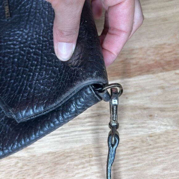 Bruno Magli Black Pebbled Leather Chain Purse Small Clasp Quality Old Money - Picture 11 of 13